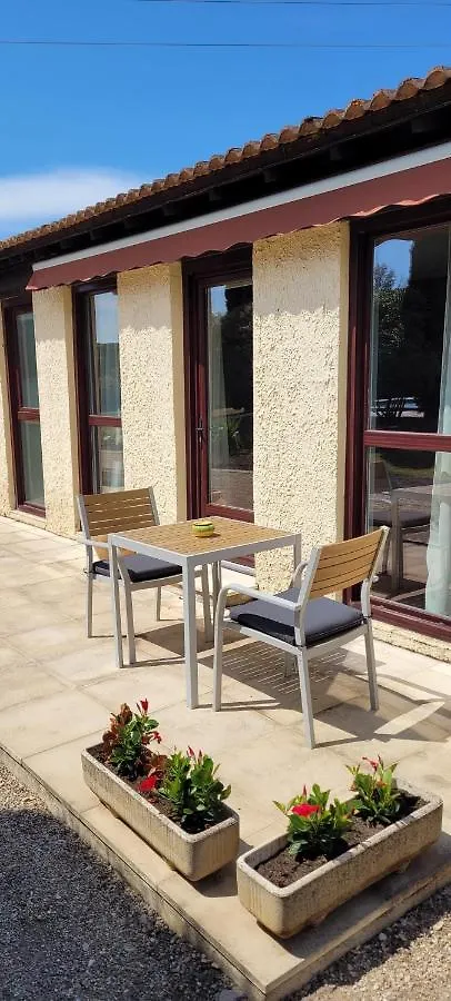 Villa Liberty Entraigues-sur-la-Sorgue 4*,  France